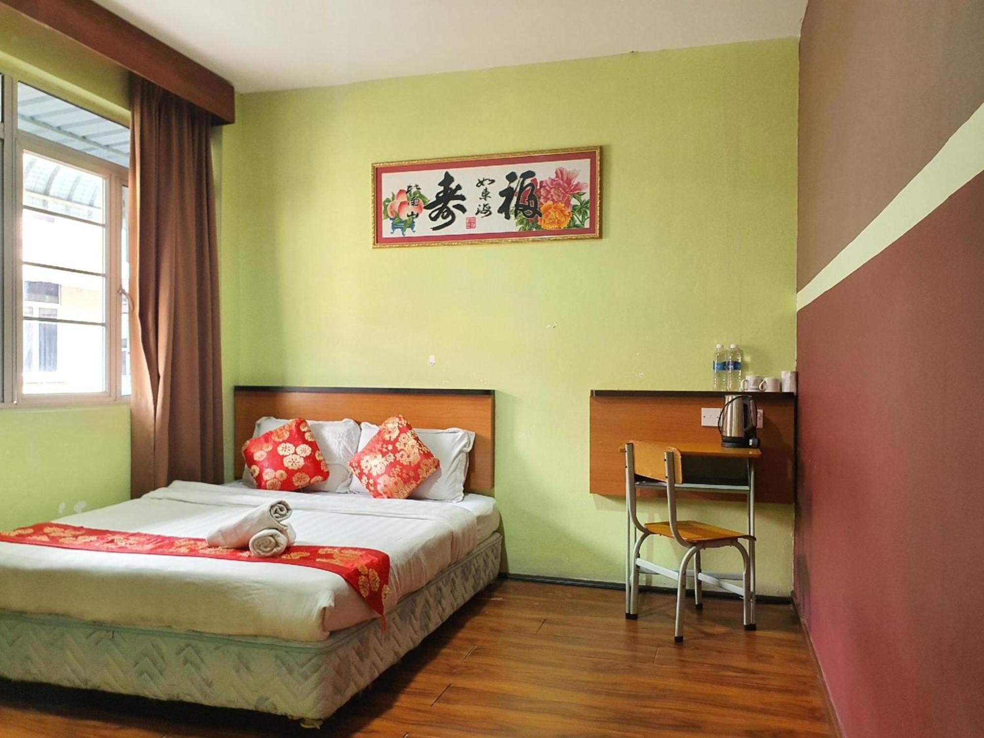 Oyo 90964 Melody 88 Inn Miri Exteriér fotografie